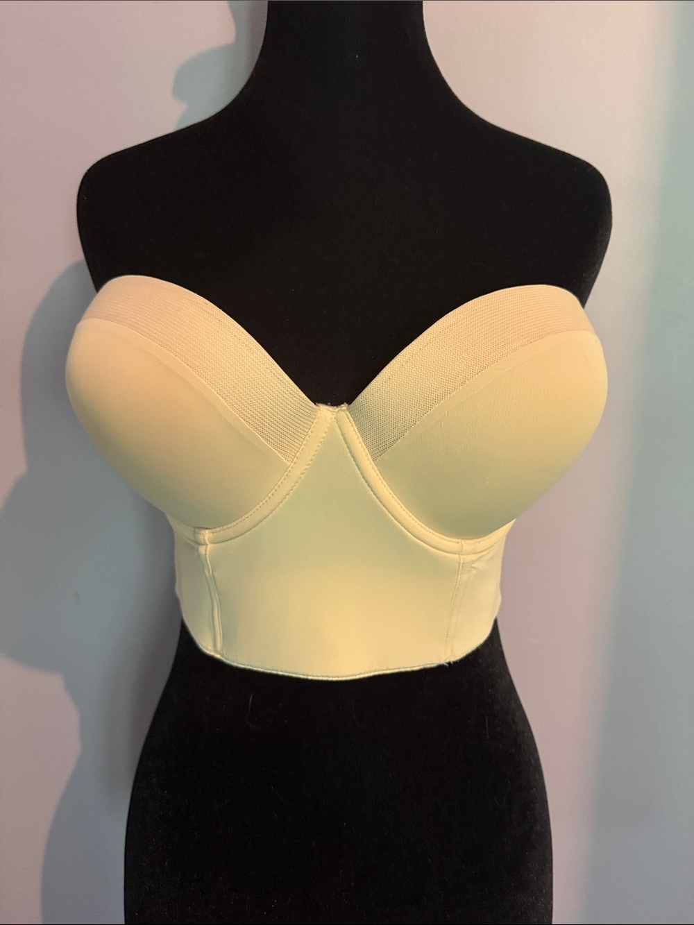 Lively Strapless Longline Bustier Bra Nude. 34D. Straps included.